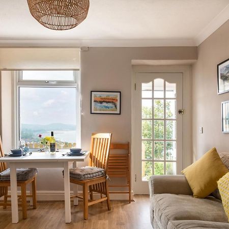 Windy Ridge Terrace With Beautiful Sea Views, North Wales Coast Villa Old Colwyn Bagian luar foto