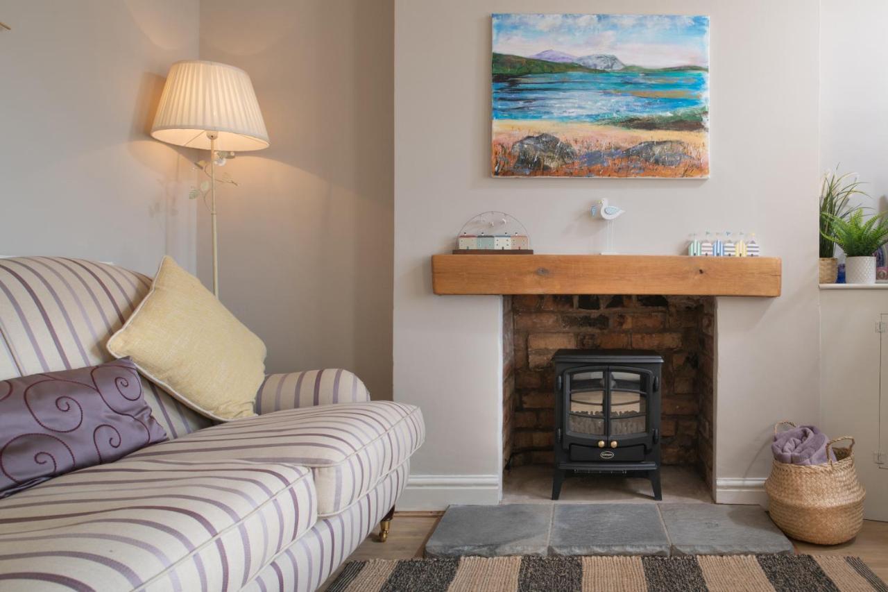 Windy Ridge Terrace With Beautiful Sea Views, North Wales Coast Villa Old Colwyn Bagian luar foto